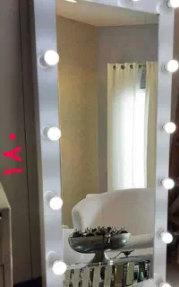آینه قدی در حد نو