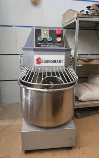 میکسر و خمیرگیر اسپیرال