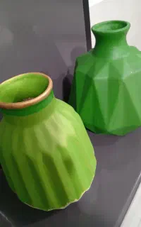 گلدان سفالی
