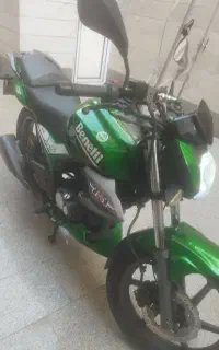 موتورسیکلت بنلی tnt150