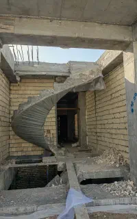 پله گرد بتنی