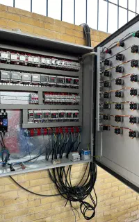 برقکار/برق صنعتی/تابلو برق