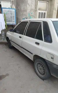 ماشین پراید 82