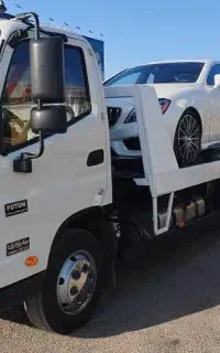 یدک کش خودروبر خودروسوار. کفی خودروبر شبانه روزی