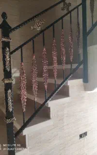 حفاظ پله ودیوار