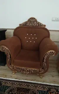 مبلمان و ویترین درحد نو