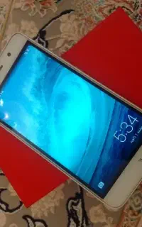 گوشی موبایل درحد