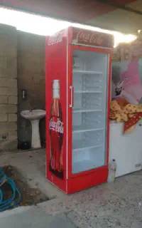 یخچال مغازه و قفسه فروشگاه