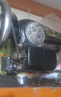 چرخ خیاطی کار کرده