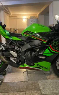 کاوازاکی نینجا 250 چهارسیلندر ۱۴۰۲ zx25R