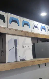 فروش ویژه انواع ps4و دسته های بازی