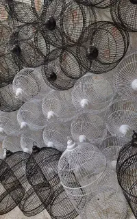 قفس گرد همراه با کفی و پایه/×