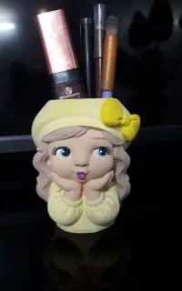 مجسمه دکوری جامدادی و جا لوازم ارایشی و...