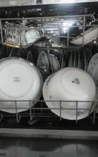 ماشین ظرفشویی ۸ نفره رومیزی درحد نو