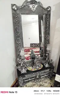 آیینه و شمعدان