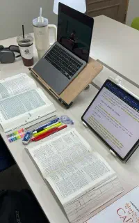 تدوین مقاله برای پذیرش در کنفرانس علمی