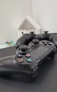 ps4 در حد نو دو دسته