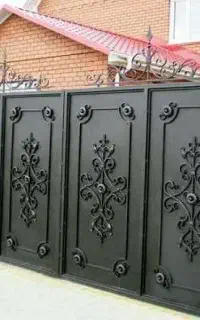 جوشکاری درب و پنجره نرده حفاظ و پله