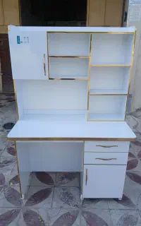 فروش و ساخت انواع میز اداری،تحریر،و کتابخانه MDF