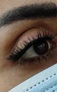 آموزش کاشت هیدن و خدمات آرایش دائم
