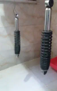 یک جفت کمک هندا ۱۲۵سالم