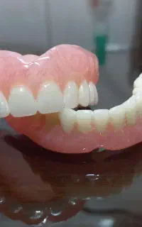 دندان مصنوعی