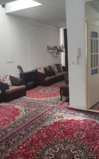 رهن واجاره  منزل ویلایی دربست حاشیه  ۲۰ متری اول
