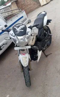 آپاچی ۱۸۰تمیز