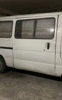 تویوتا هایس ۱۹۸۳ مناسب فودکار،کمپر،سرویس