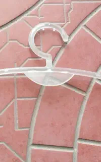 چوب رختی شفاف