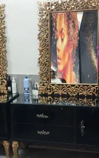دکور آرایشگاه زنانه بسیار شیک