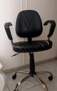 صندلی چرخدار