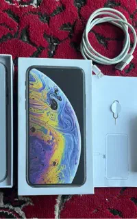 آیفون  XS سفید