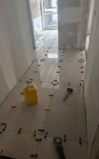 کاشی کاری و سنگ کاری .موزاییک.پله .و نما ساده
