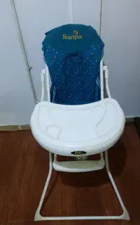 صندلی غذای کودک سالم