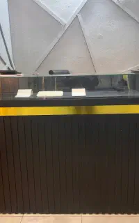 کانتیر کشویی با کلید