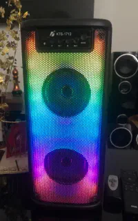 اسپیکر ۴۰سانتی  کلا یکبار شارژ شده