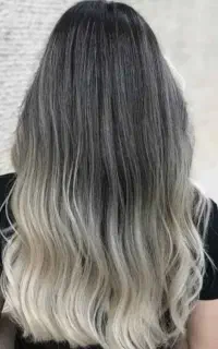 رنگ و لایت با قیمت ویژه از ۱/۸۰۰ ظرفیت محدود
