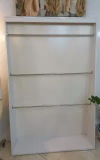 استند چوبی