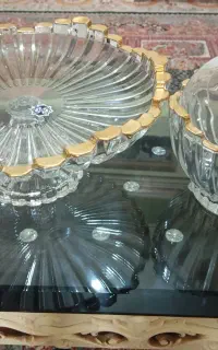 شیرینی خوری و آجیل خوری