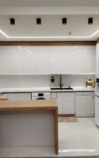 طراحی و اجرای انواع کابینت