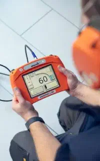 ترمیم رطوبت و نشت یابی، لوله بازکنی و رفع نمزدگی