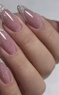 کاشت ناخن فقط ۴۵۰