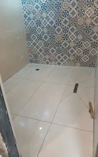 کاشی کار گچکار کاشیکار لوله کش کاشیکاری