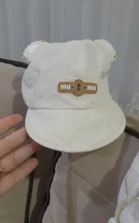 کفش و کلاه کودک
