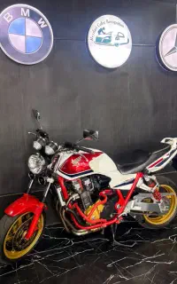 سی بی1300 2008 sp