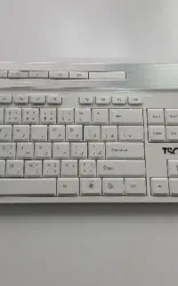 کیبورد بی سیم ۱۰۰ درصد نو