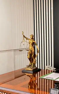 وکیل خانم/مشاوره حقوقی رایگان/صرفا کیفری و خانواده