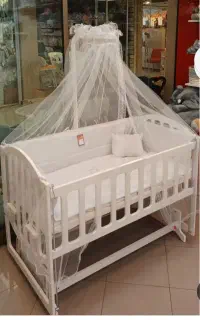 تخت و گهواره کودک
