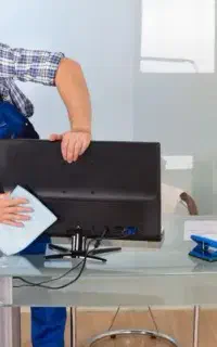 استخدامی نیروی خدمات